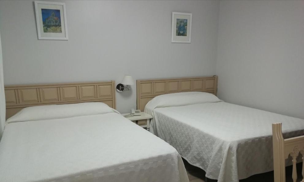 Hostal Antolin レドンデーラ エクステリア 写真